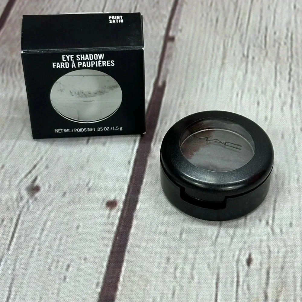 MAC cosmetic print satin eye shadow NWT glam goth